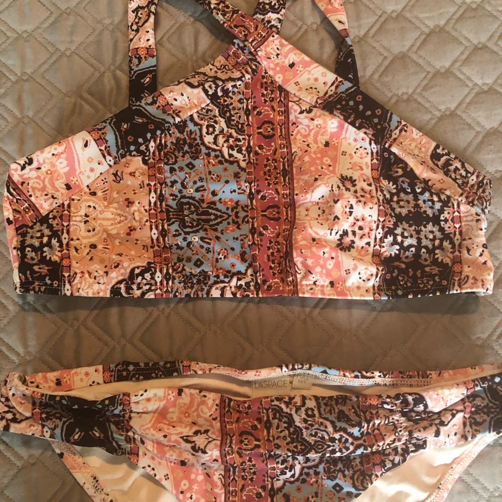 L space two piece